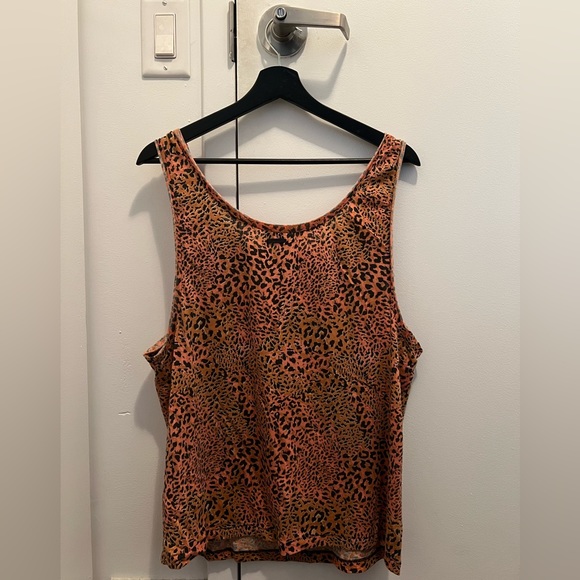 Vintage bright orange loose fit cheetah print tank top - Picture 2 of 6